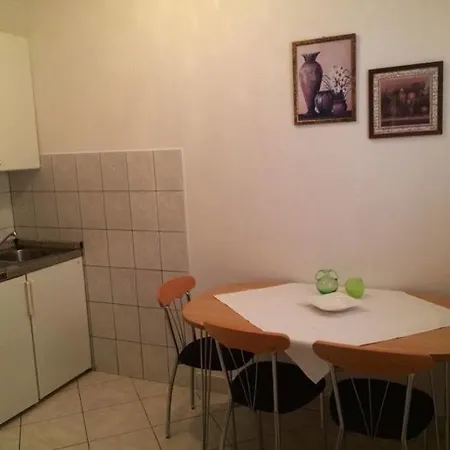 Apartment Bandalo *